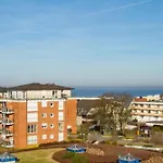 Admiralsgarten, Steuerbord 13 شقة